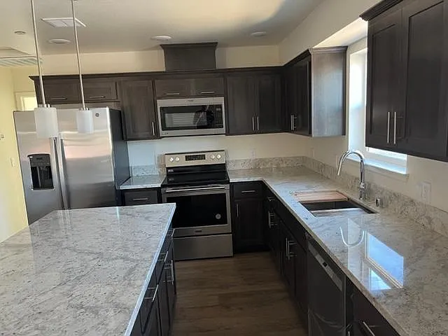 5334 Kenneth Ave #9 — Photo 3