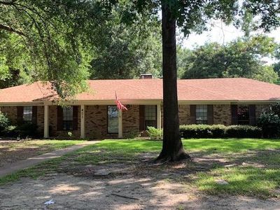 401 Gerald St, Leland, MS, 38756