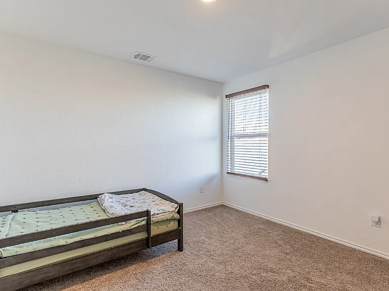 4310 Fluvial Cir — Photo 24