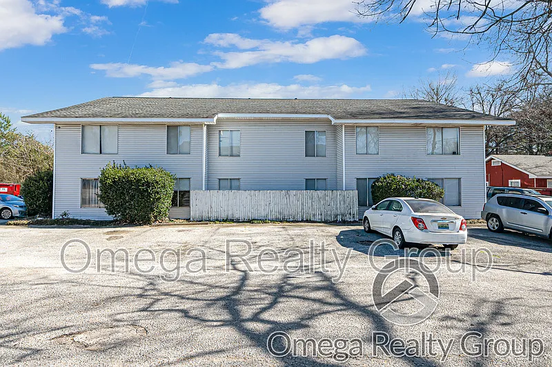 2901 18th Ave #8