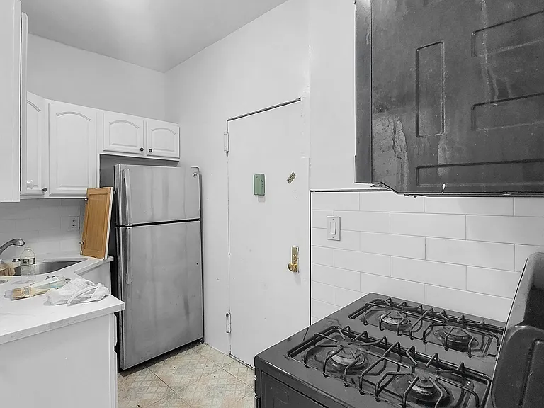 215-219 W 145th St #16 — Photo 6