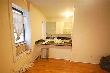 Rented by City Connections Realty