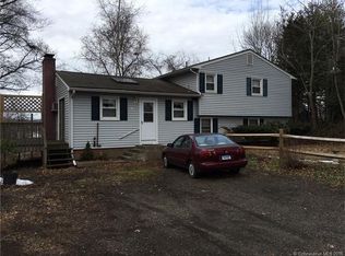 44 Frank St, Branford, CT 06405