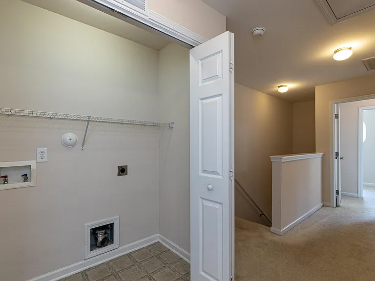 541 Writers Way — Photo 26