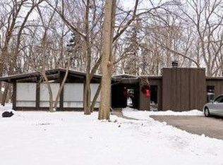 324 Shady Ln, Downers Grove, IL 60515