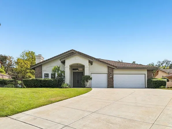 1747 Crescent Knolls Gln, Escondido, CA 92029