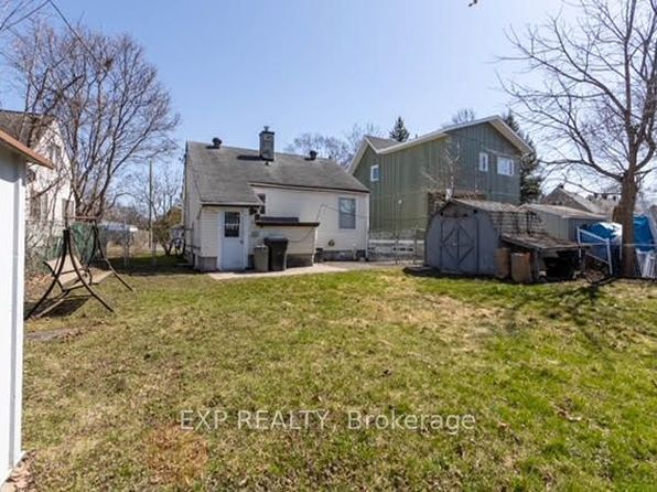 149 Crerar Ave, Ottawa, ON K1Z 7P4