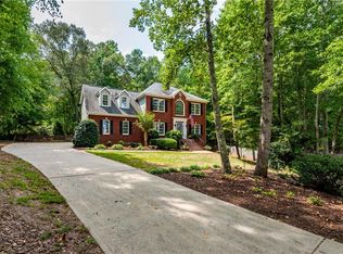 1166 Regiment Dr NW, Acworth, GA 30101