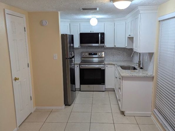 5935 Gulf Dr #2