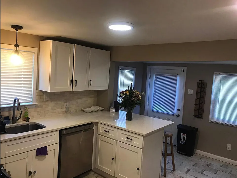 155 Norwood Ave #1
