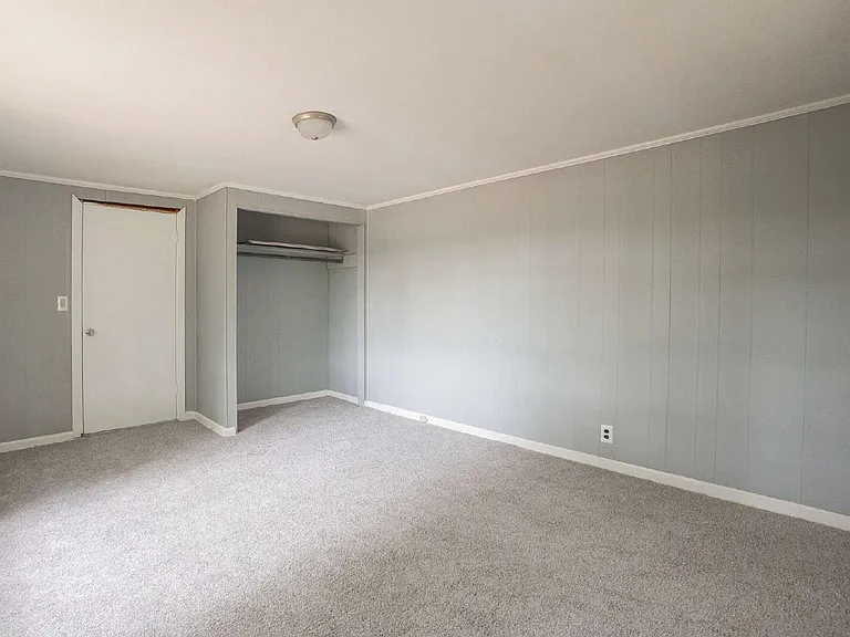 5570 Keith Rd — Photo 11