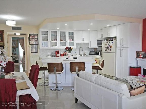4th image of 4086 Harwood Dr #F-4086