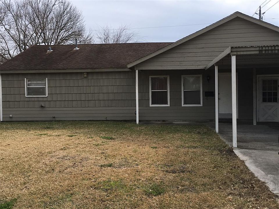 1st image of 2502 Estate Dr