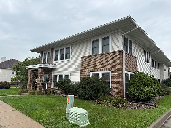 2nd image of 2435 Aspen Rd Unit 201