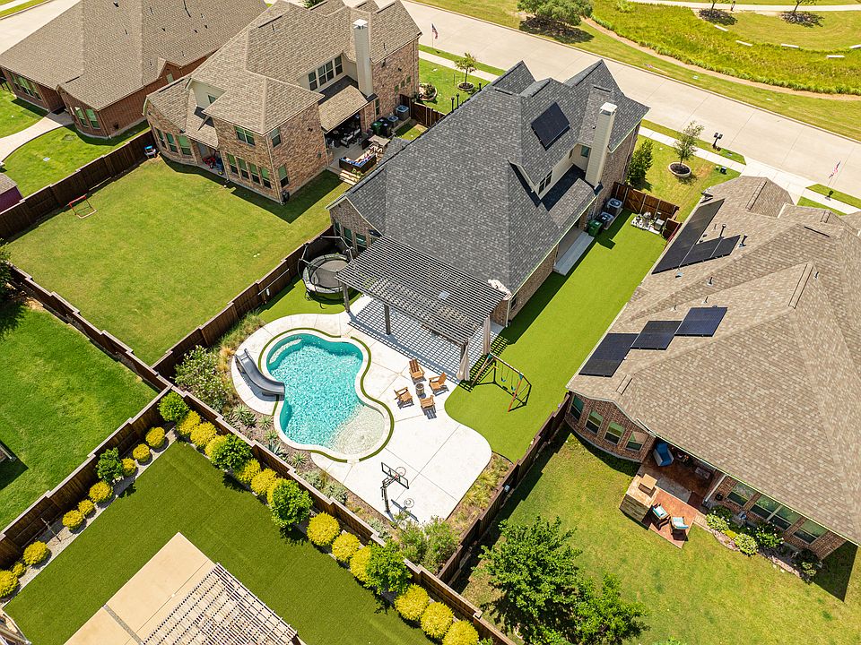 1st image of 4890 Milby Dr