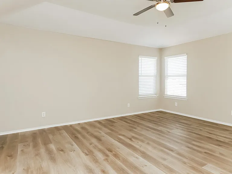 8527 Cheyenne Blf — Photo 11