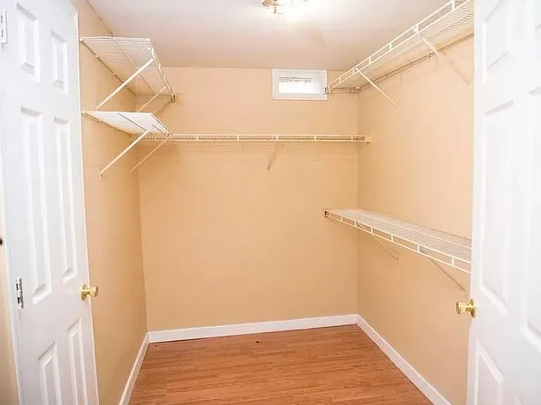 2706 Forest Dr — Photo 8
