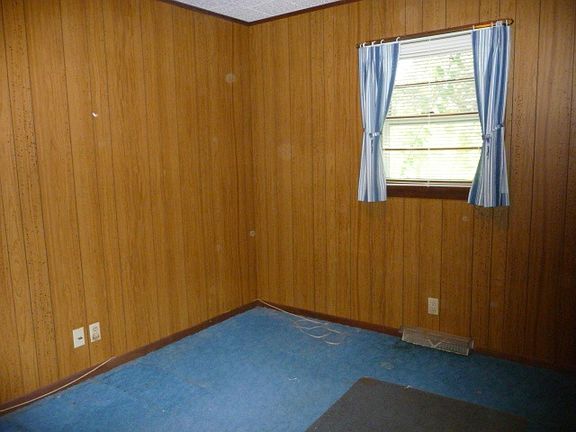 5th image of 5251 E Deer Dr