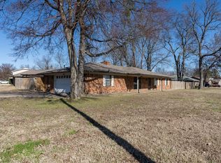8526 Harvard Dr, Fort Smith, AR 72908