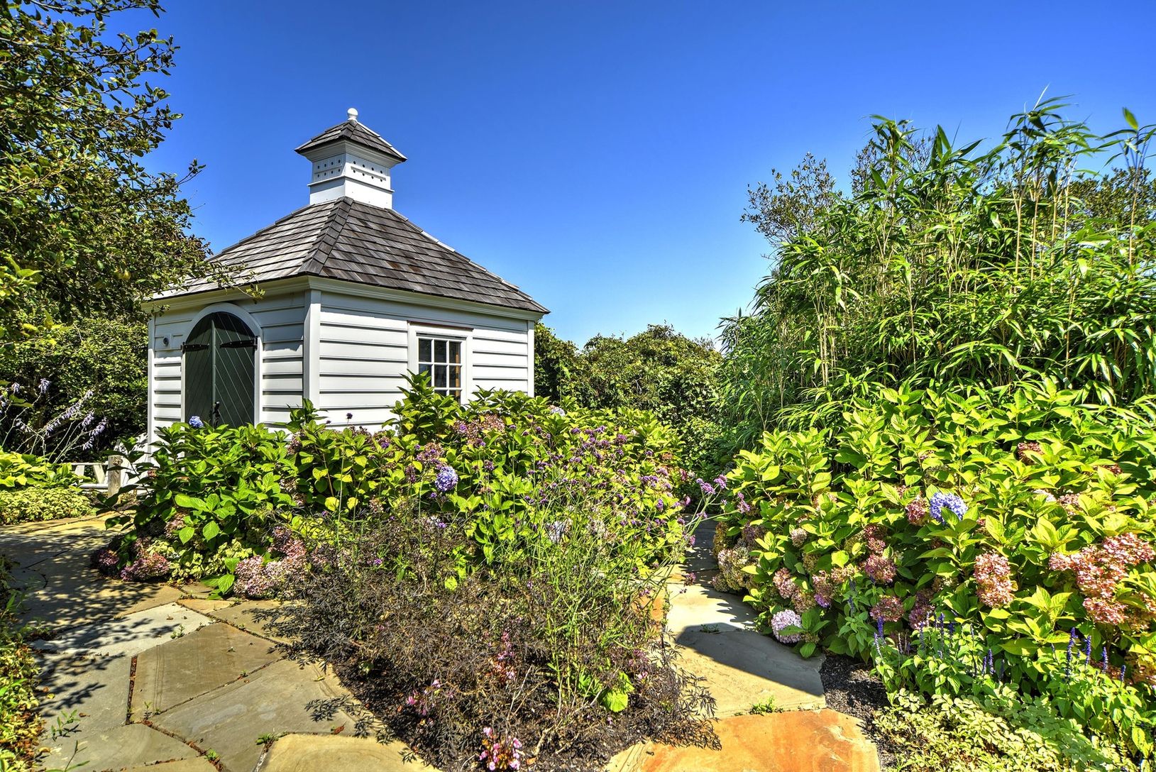  Garden