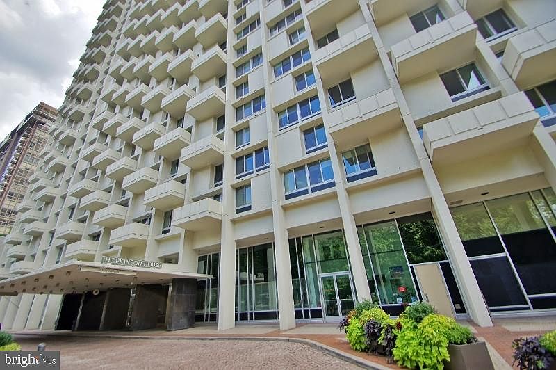 1st image of 604-36 S Washington Sq #3014