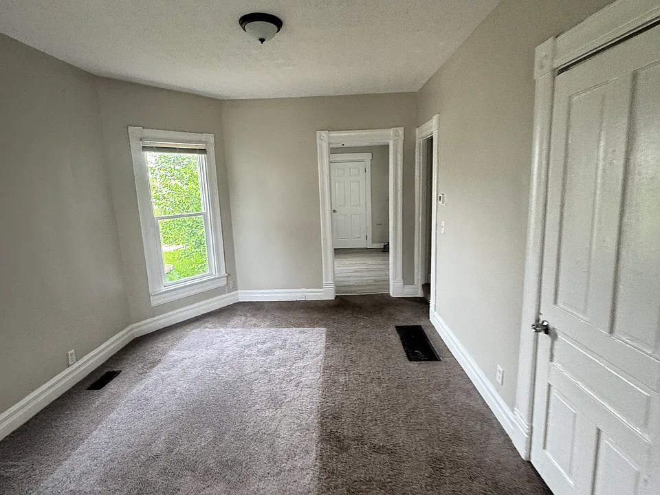 926 Webster St #926