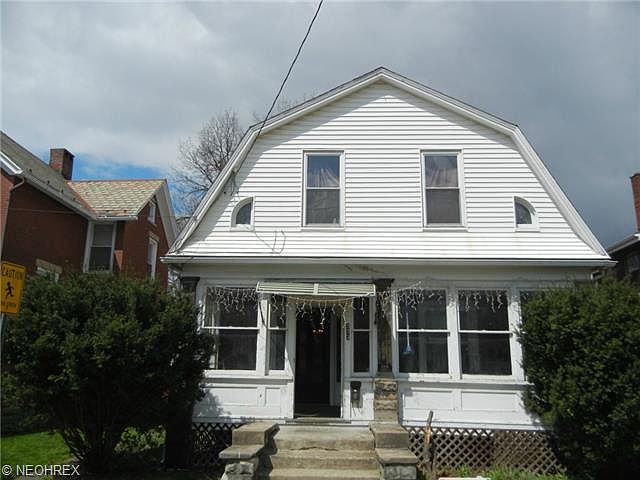 1st image of 373 N Broadway Ave