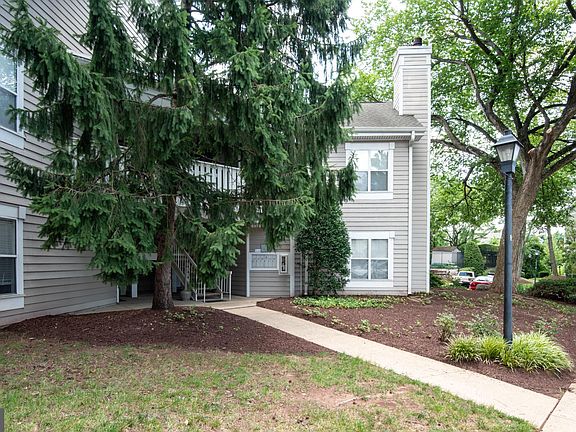 2nd image of 6011 Rosebud Ln APT 101