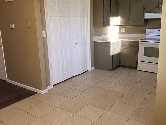 Dinning Room into Kitchen