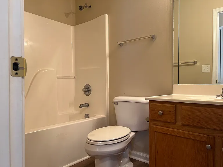 3885 Winthrop Dr — Photo 39