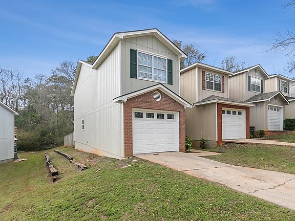 3rd image of 115 Woodrun Dr