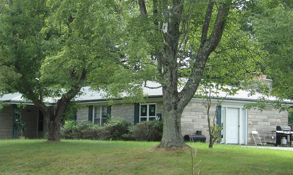 1st image of 107 Shady Ln