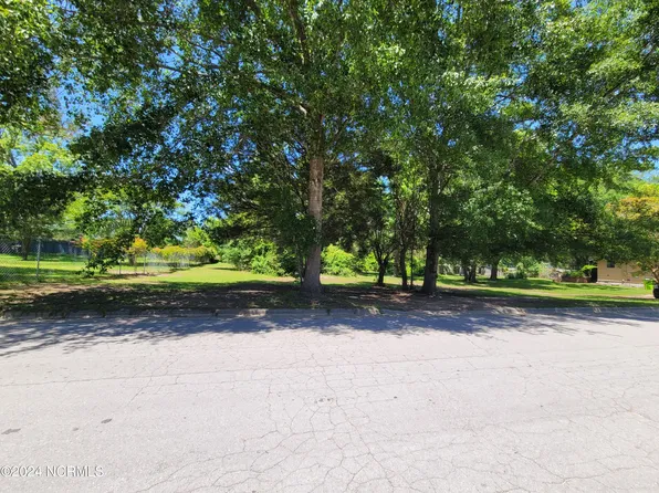 1814 Beaufort Street, New Bern, NC 28560