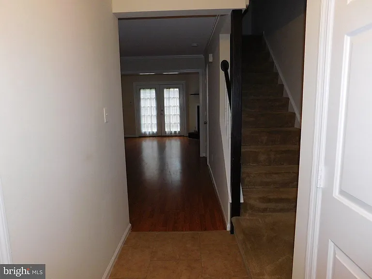 1170 N Vermont St — Photo 19