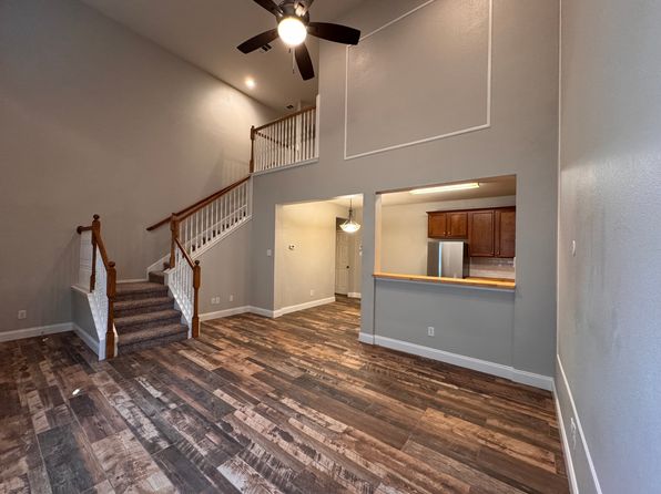 4164 Kyndra Cir