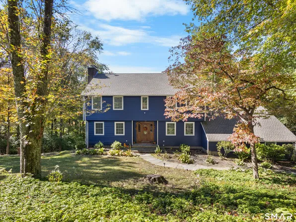 67 Flanders Road, Woodbury, CT 06798