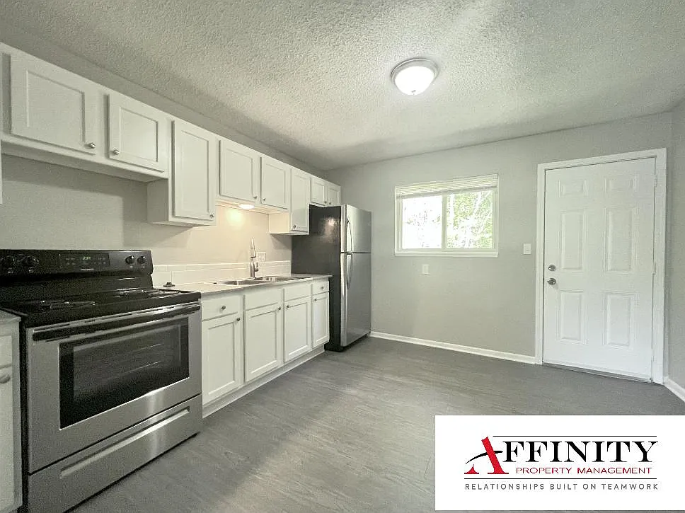 2 bed, $1,075 — Photo 4