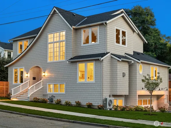 6858 26th Avenue NE, Seattle, WA 98115
