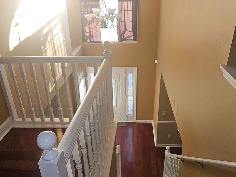 9376 Carnes Crossing Cir — Photo 8