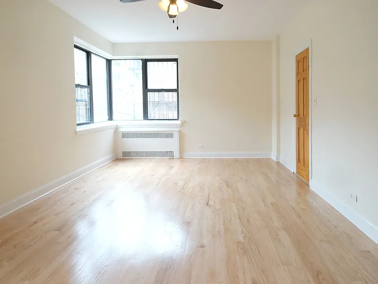 70 Clark St #2M — Photo 2