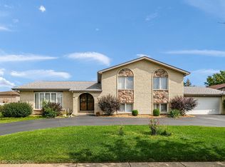 18609 Neal Cir, Country Club Hills, IL