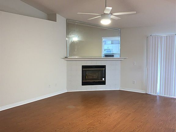 2nd image of 10980 Country Ostrich Dr