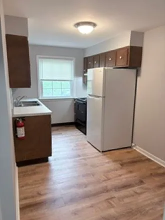 36 West Ave #17 — Photo 5