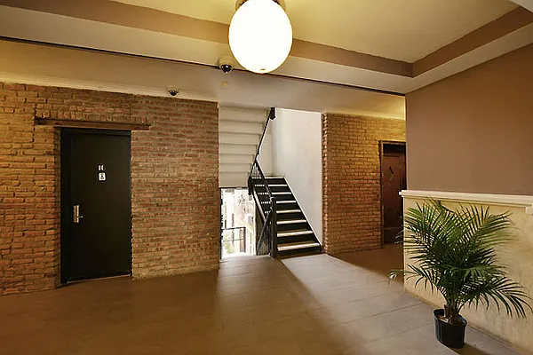 Rented by Cooper & Cooper Real Estate | media 51