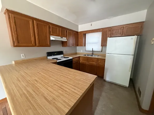 2417 Como Ave SE, Minneapolis, MN 55414