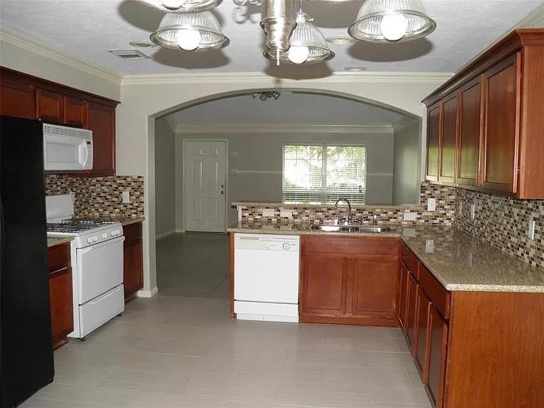 12827 Mills Breeze Dr — Photo 6