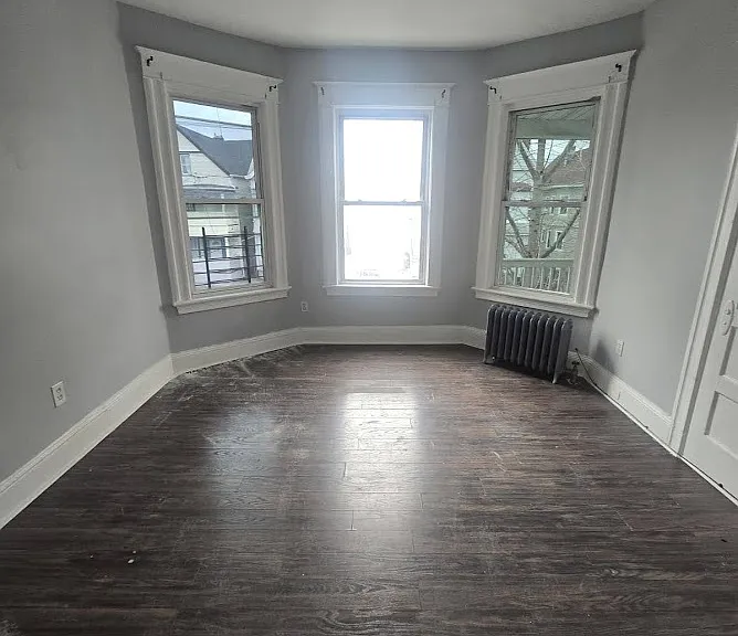 67 Graham Ave #2A — Photo 9
