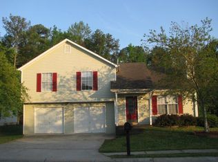 7161 New Dale Rd, Rex, GA 30273