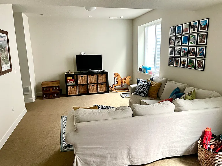 739 Cristo Ln — Photo 19