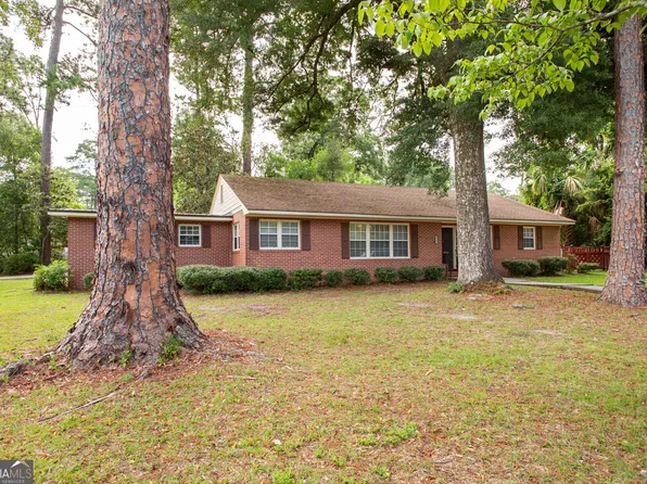 1112 Hill St, Waycross, GA 31501